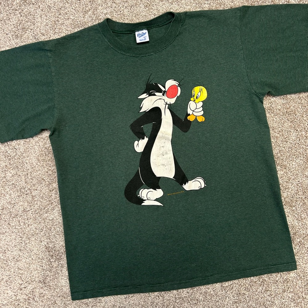 Vintage Sylvester and Tweety Velva Sheen Tshirt Size Large Made In USA Green 90s